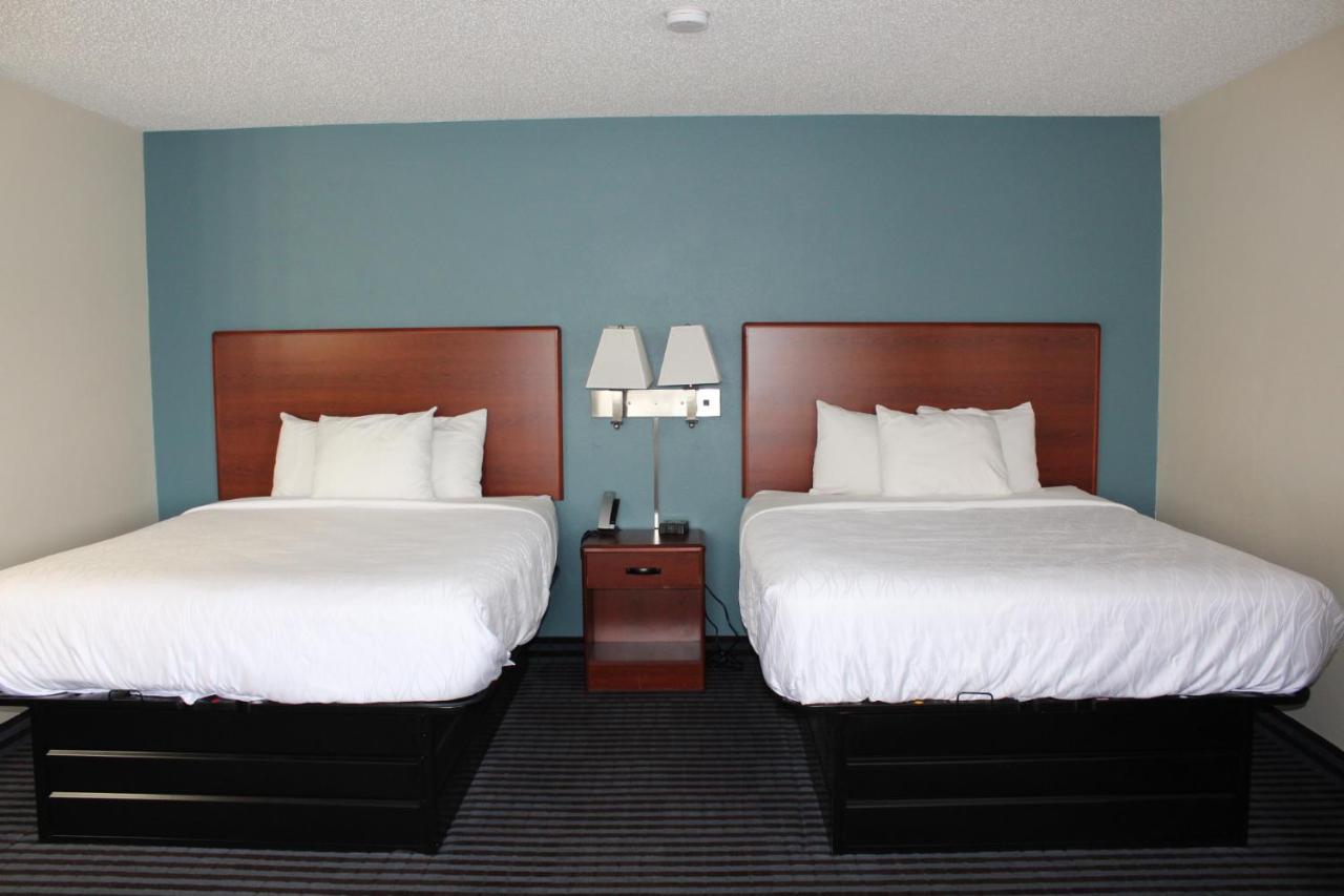 Reston Inn & Suites Spencer 外观 照片