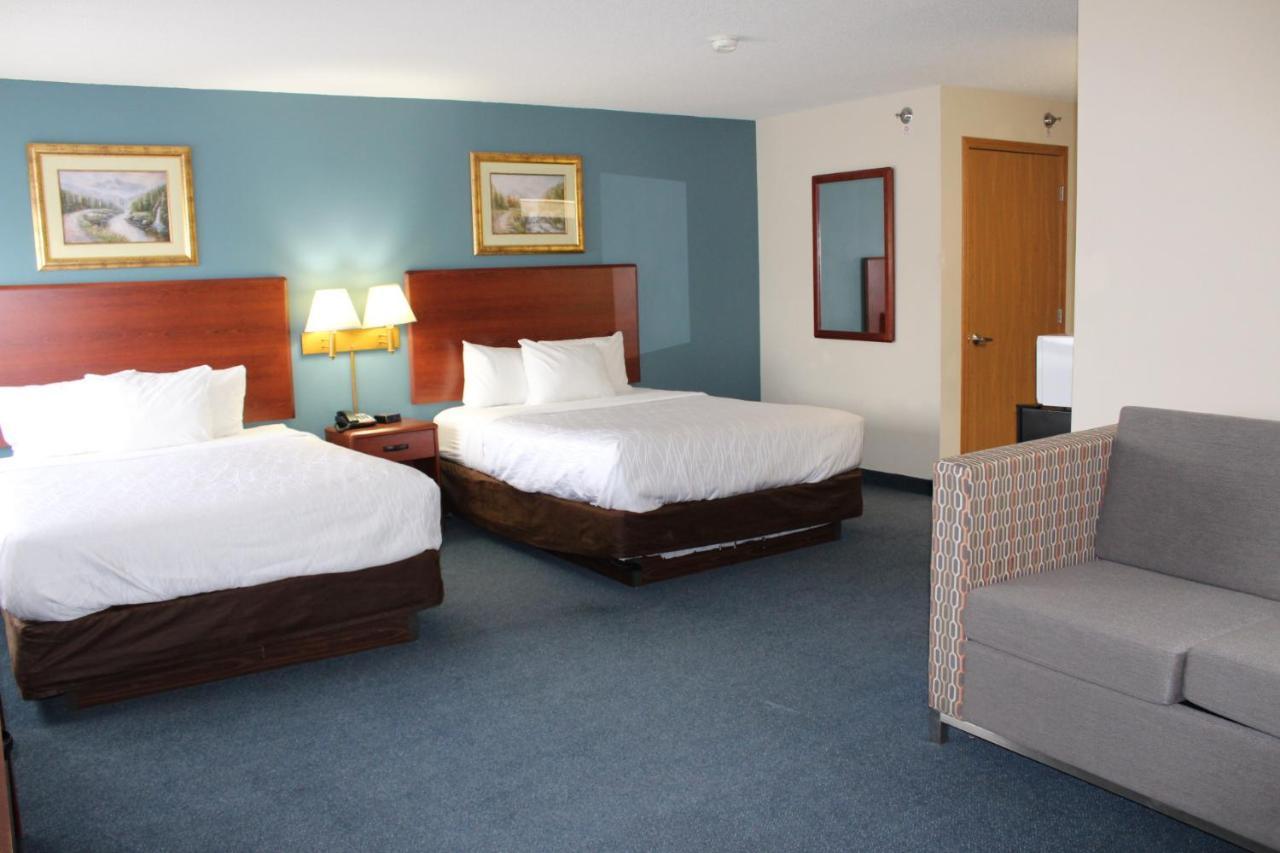 Reston Inn & Suites Spencer 外观 照片