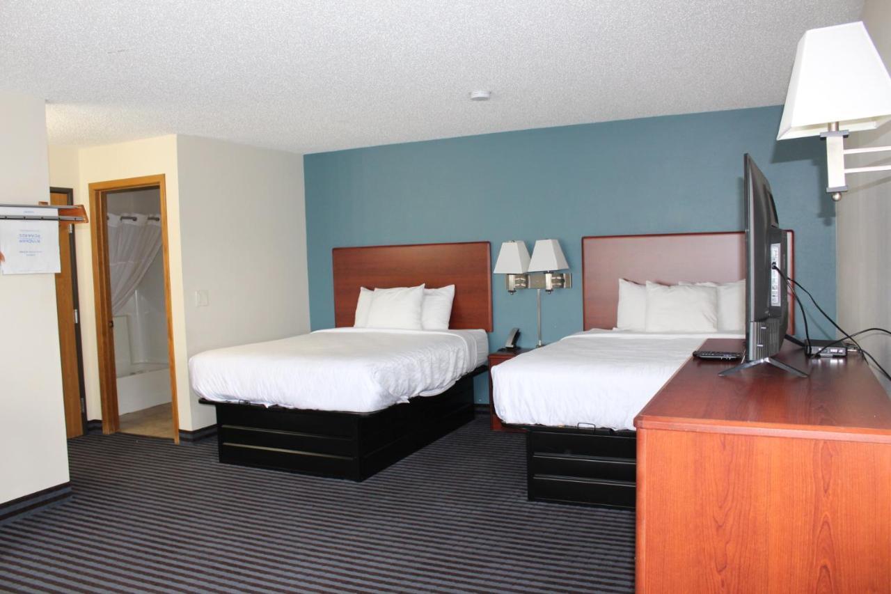 Reston Inn & Suites Spencer 外观 照片