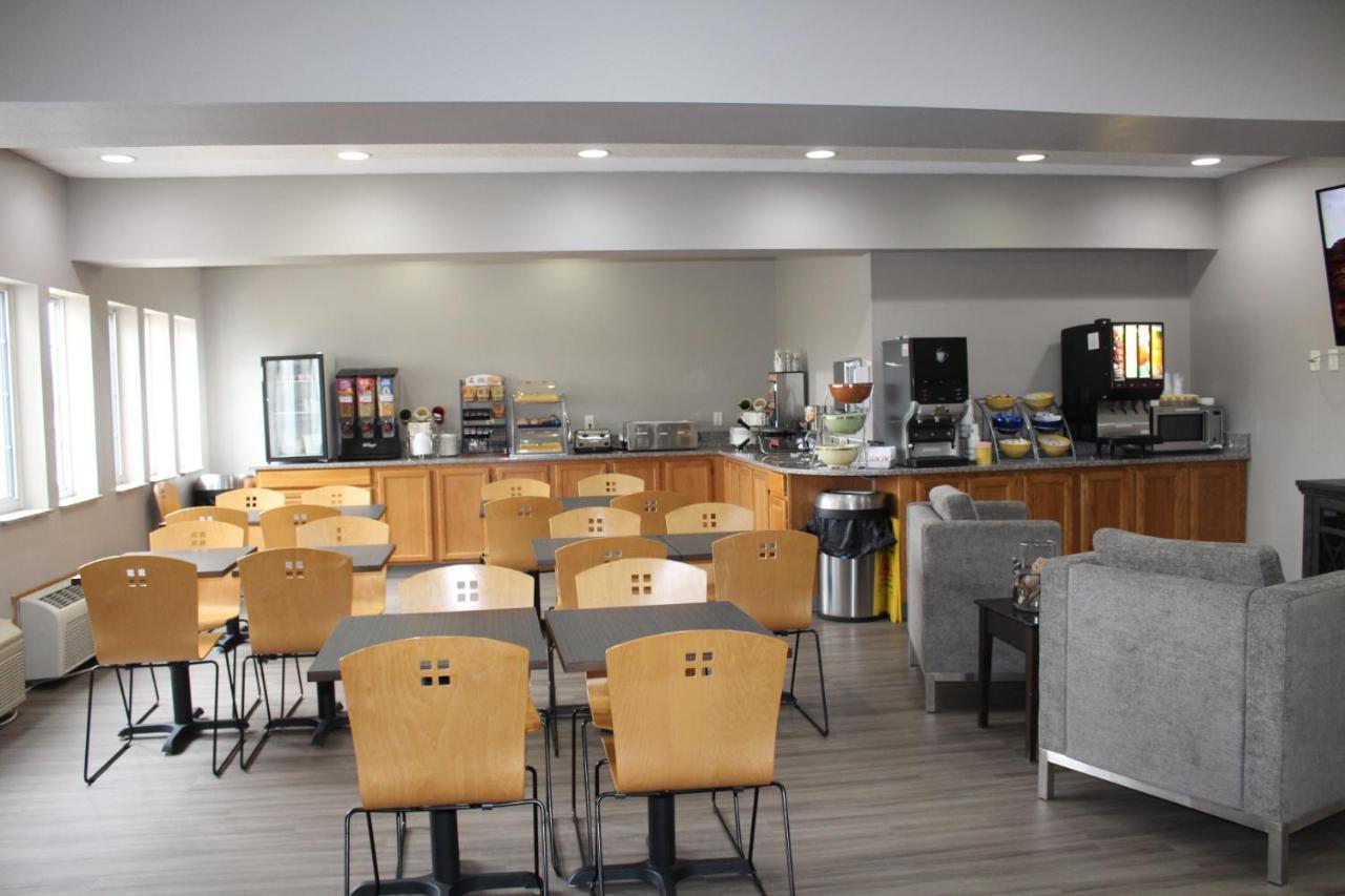 Reston Inn & Suites Spencer 外观 照片
