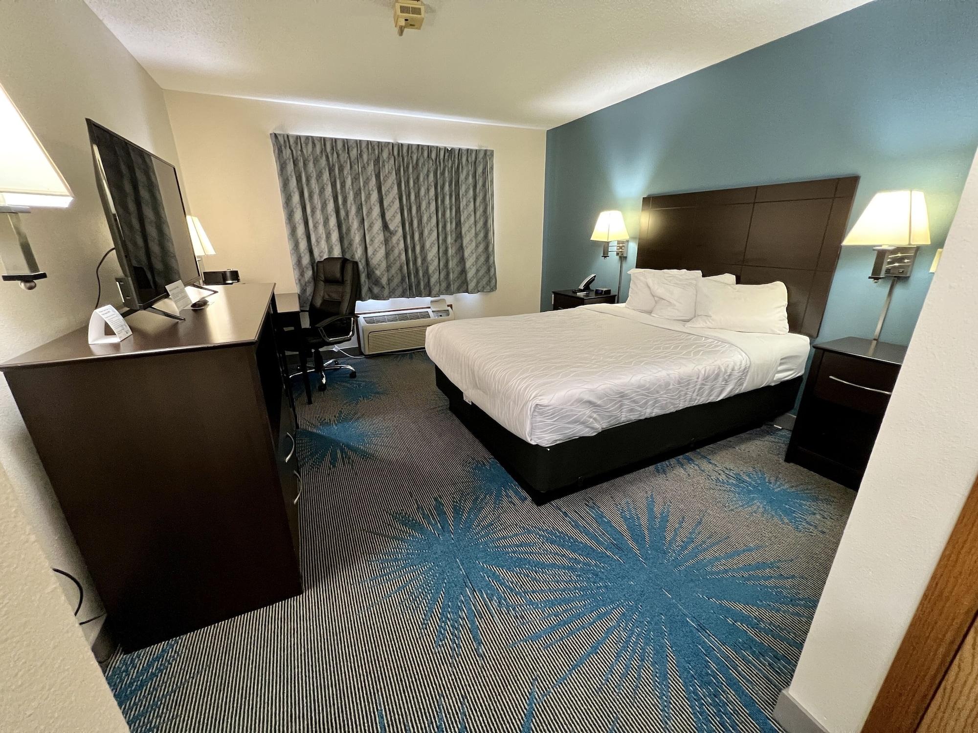 Reston Inn & Suites Spencer 外观 照片