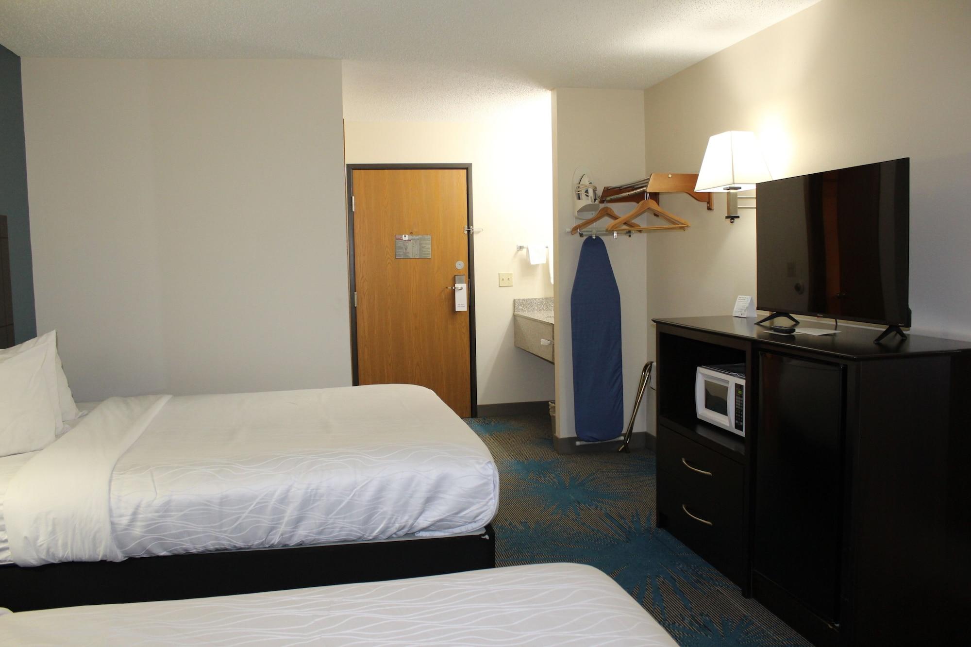 Reston Inn & Suites Spencer 外观 照片